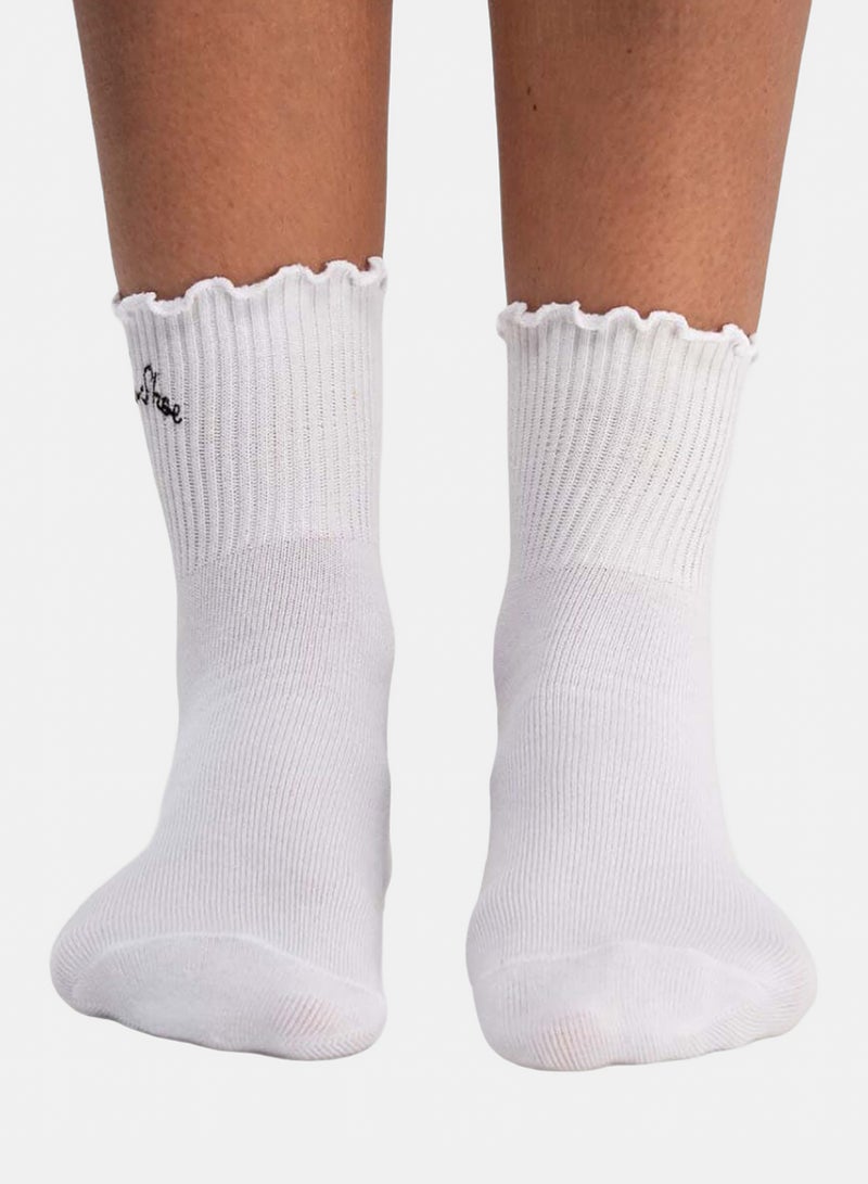 White Curly Edge Short Socks